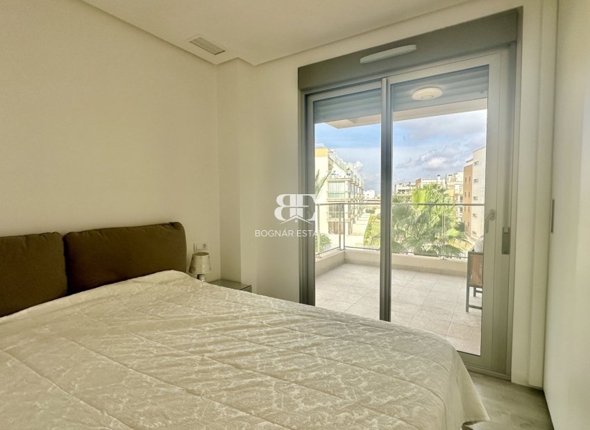 Resale - apartment -
Orihuela Costa - Villamartín