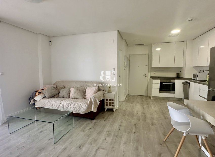 Resale - apartment -
Orihuela Costa - Villamartín
