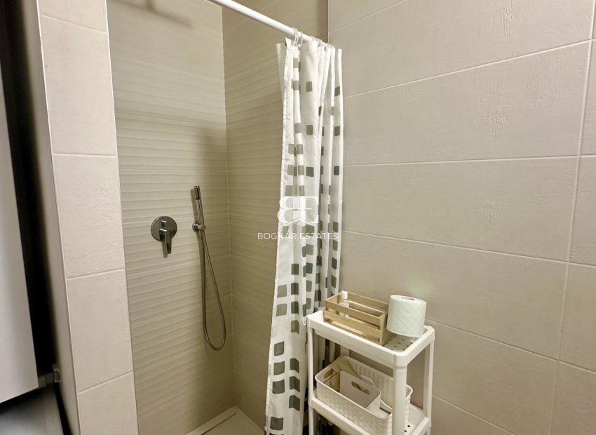 Resale - apartment -
Orihuela Costa - Villamartín