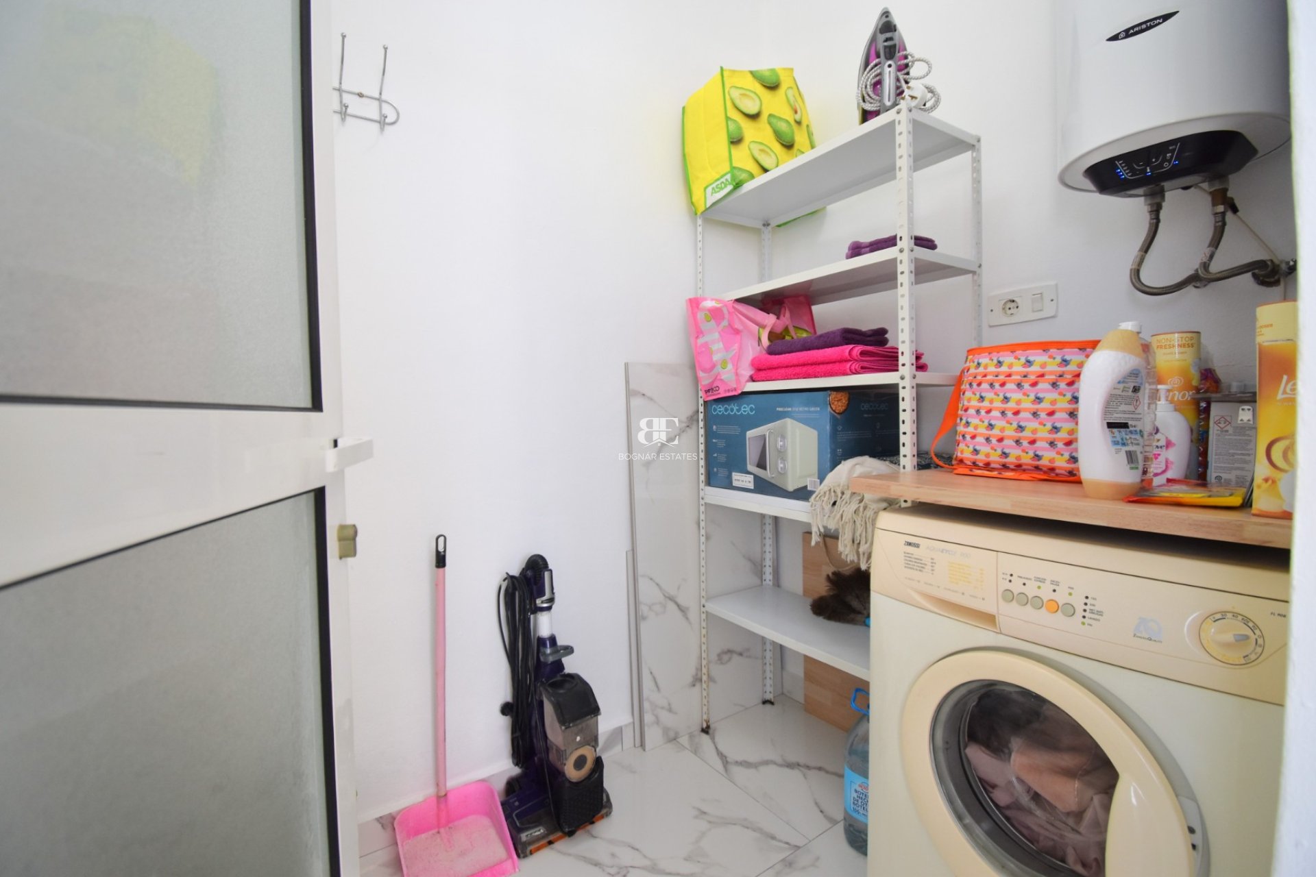 Resale - apartment -
Orihuela Costa - Villamartín