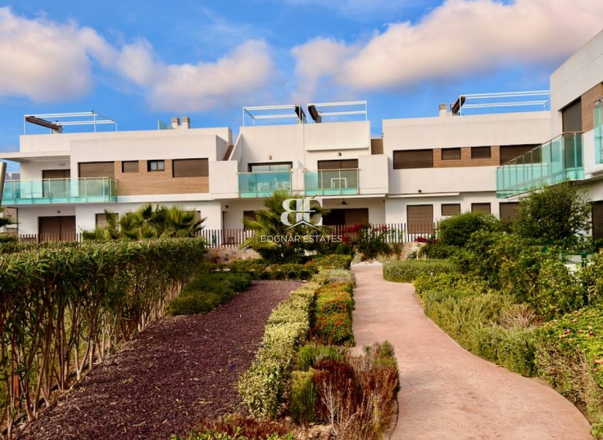 Resale - apartment -
Orihuela - Vistabella