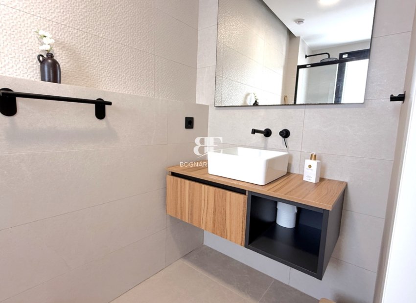 Resale - apartment -
Pilar de la Horadada - Costa Blanca