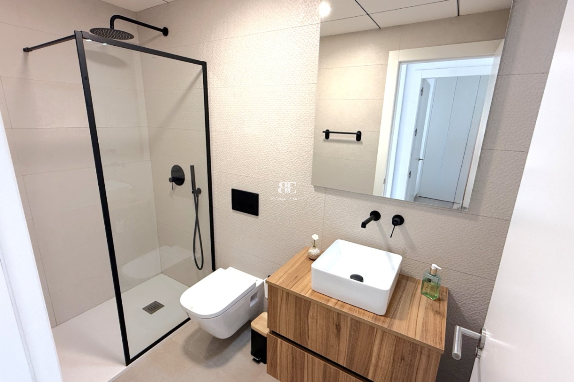 Resale - apartment -
Pilar de la Horadada - Costa Blanca