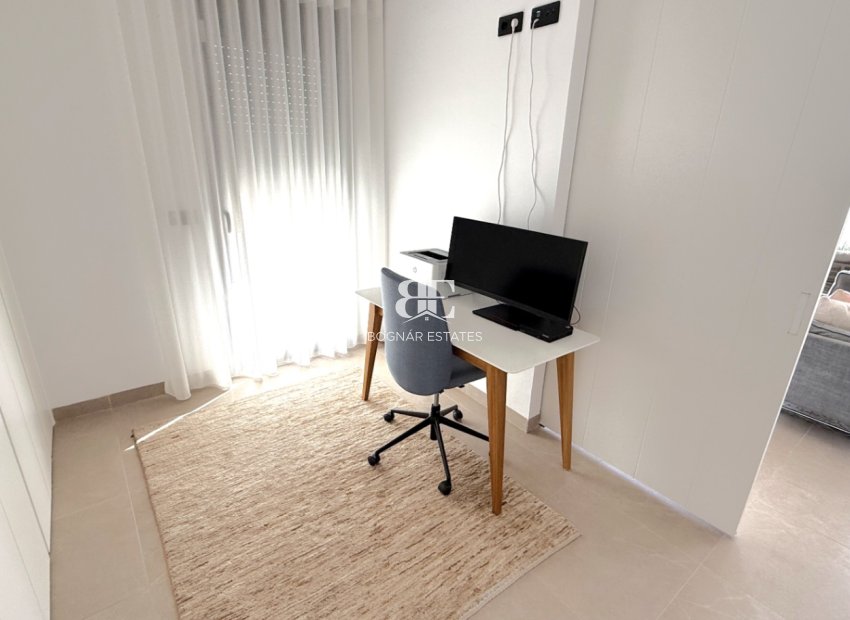 Resale - apartment -
Pilar de la Horadada - Costa Blanca