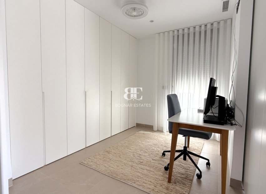 Resale - apartment -
Pilar de la Horadada - Costa Blanca