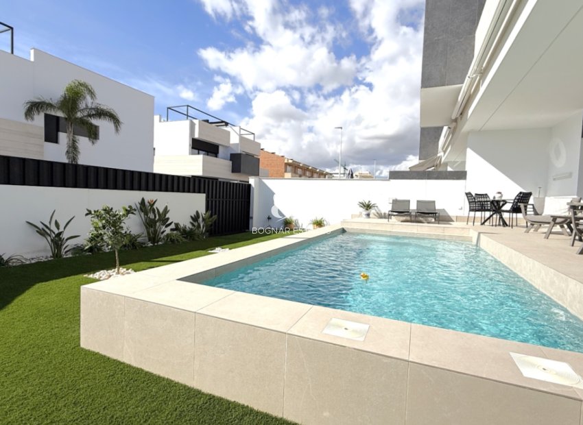 Resale - apartment -
Pilar de la Horadada - Costa Blanca