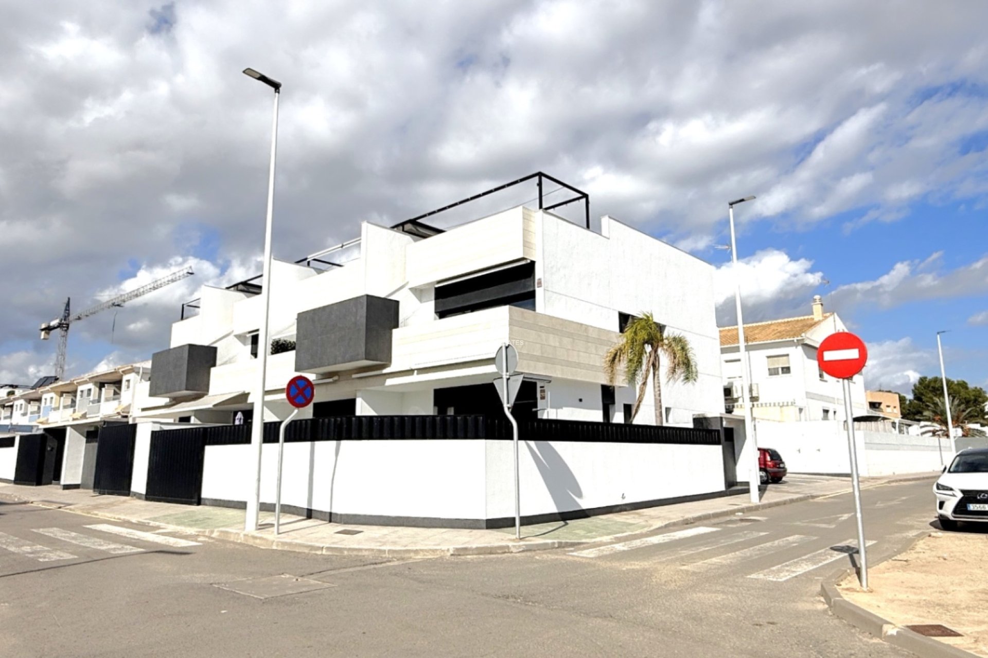 Resale - apartment -
Pilar de la Horadada - Costa Blanca