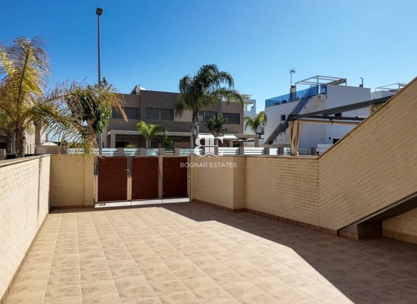 Resale - apartment -
Pilar de la Horadada - La Torre de la Horadada