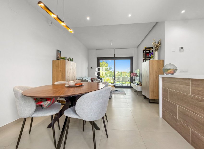 Resale - apartment -
Pilar de la Horadada - Lo Romero Golf
