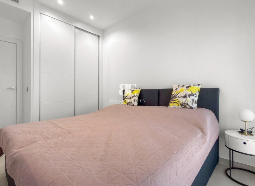 Resale - apartment -
Pilar de la Horadada - Lo Romero Golf