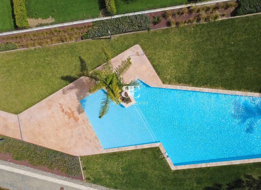 Resale - apartment -
Pilar de la Horadada - Lo Romero Golf