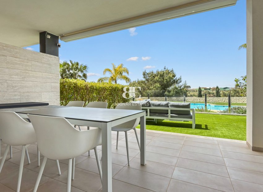 Resale - apartment -
Pilar de la Horadada - Lo Romero Golf