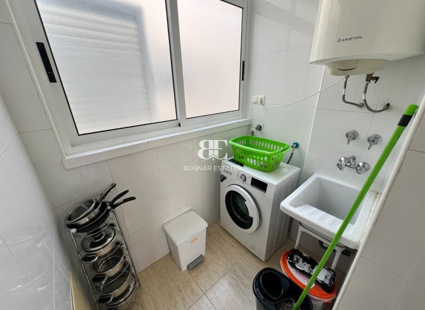 Resale - apartment -
Pilar de la Horadada - Mil Palmeras