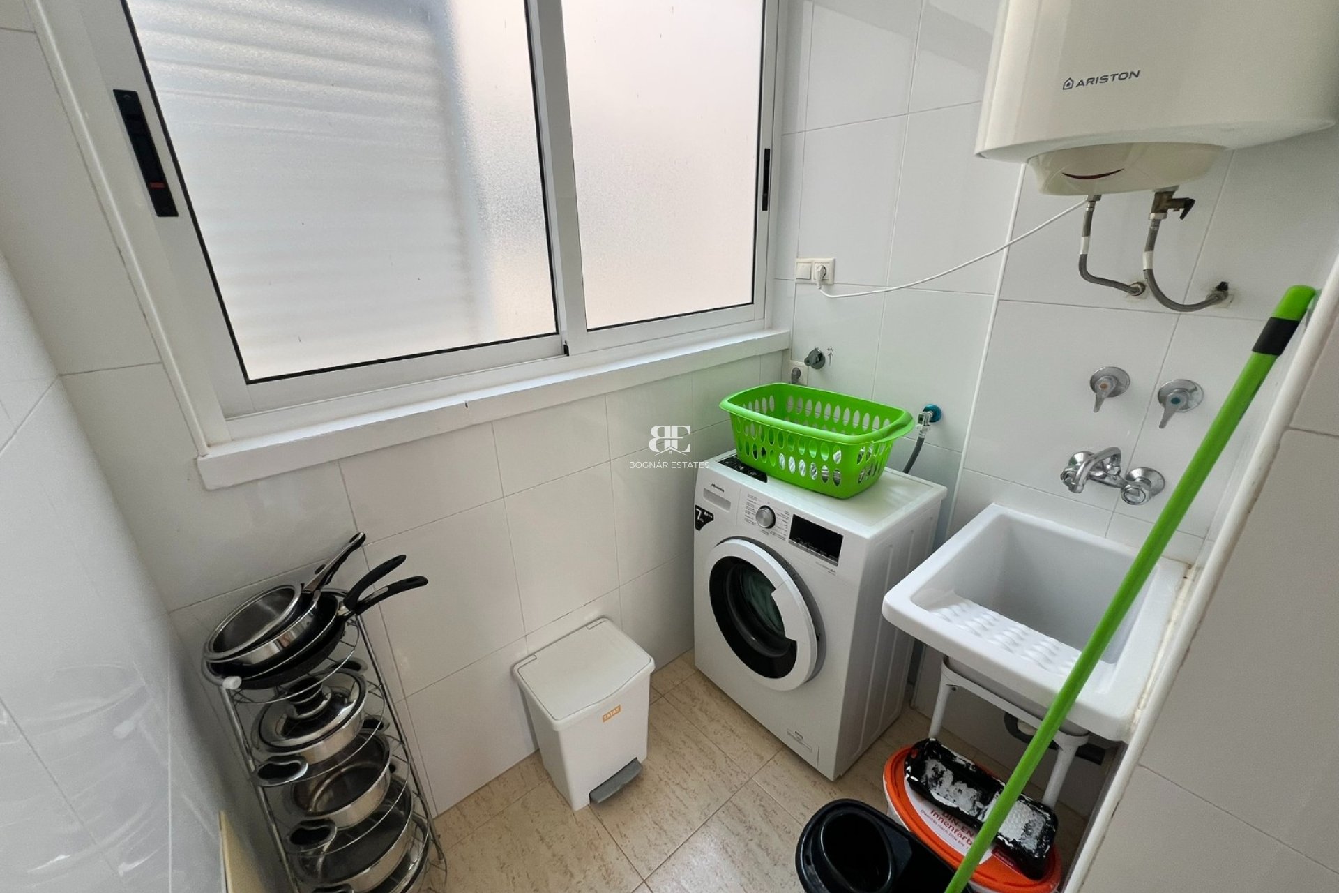 Resale - apartment -
Pilar de la Horadada - Mil Palmeras