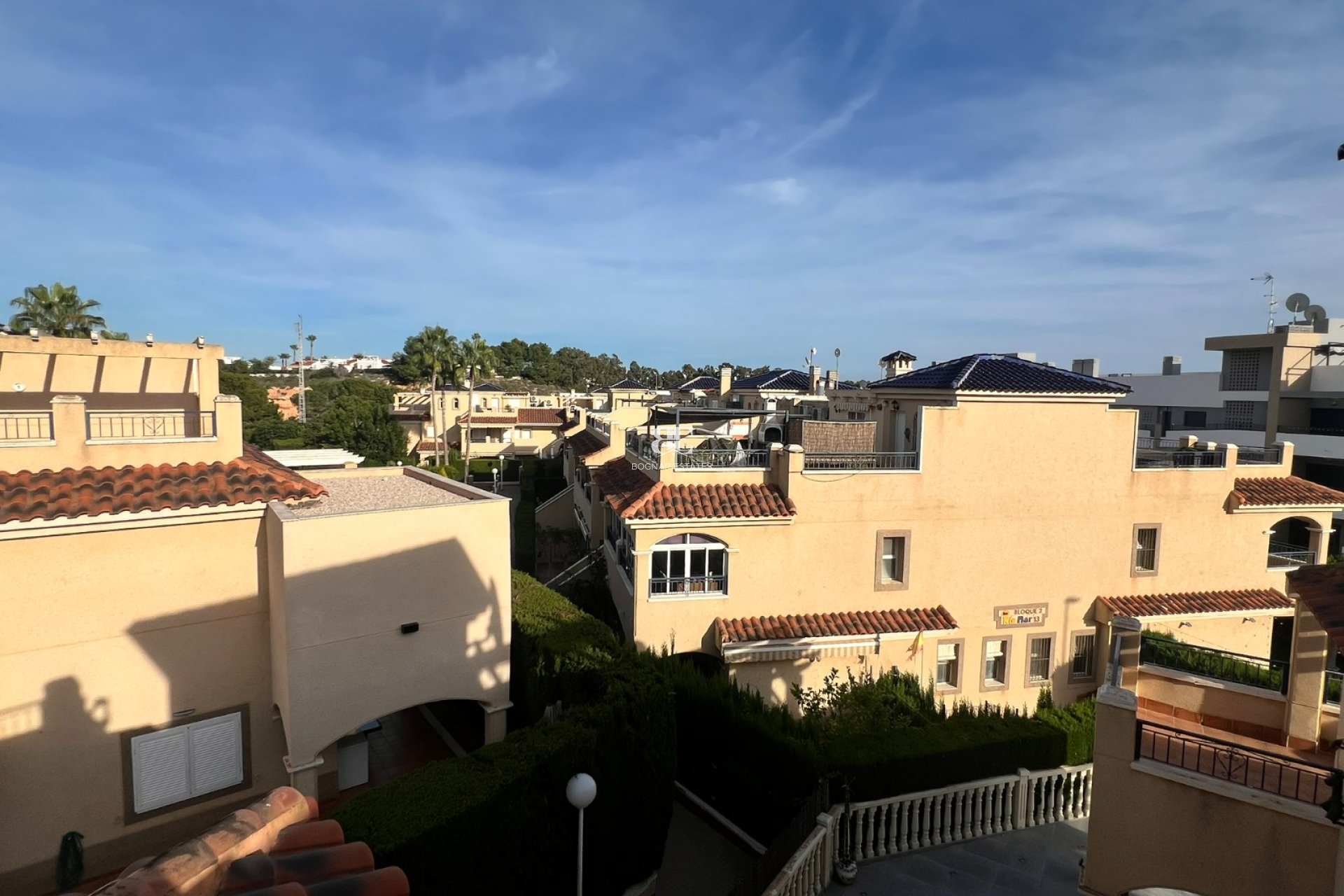 Resale - apartment -
Pilar de la Horadada - Mil Palmeras