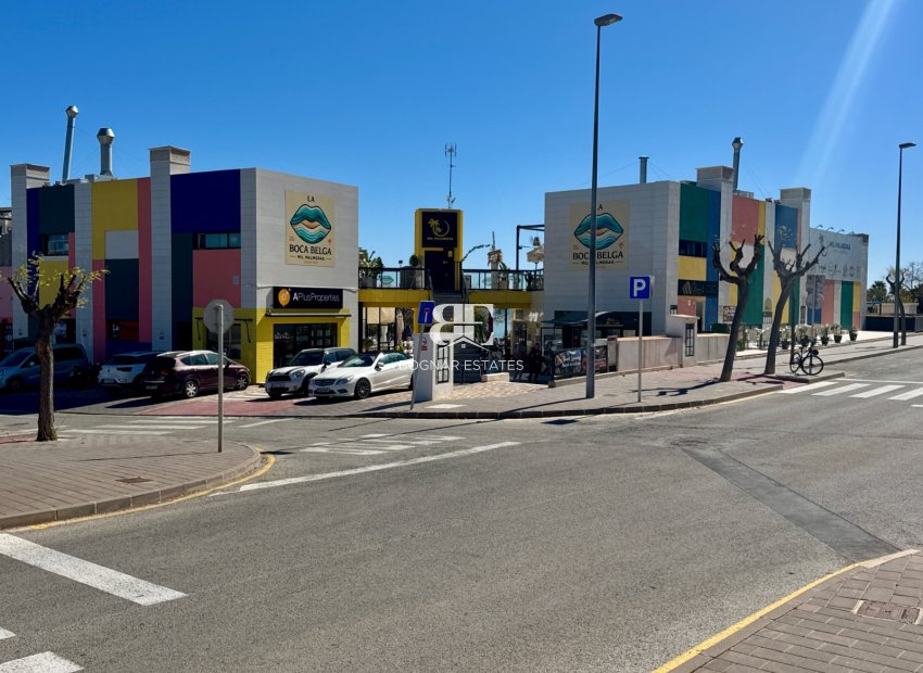 Resale - apartment -
Pilar de la Horadada - Mil Palmeras