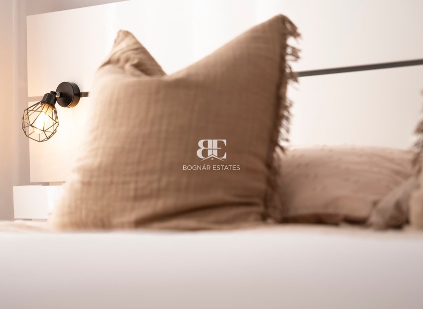 Resale - apartment -
Pilar de la Horadada - Mil Palmeras
