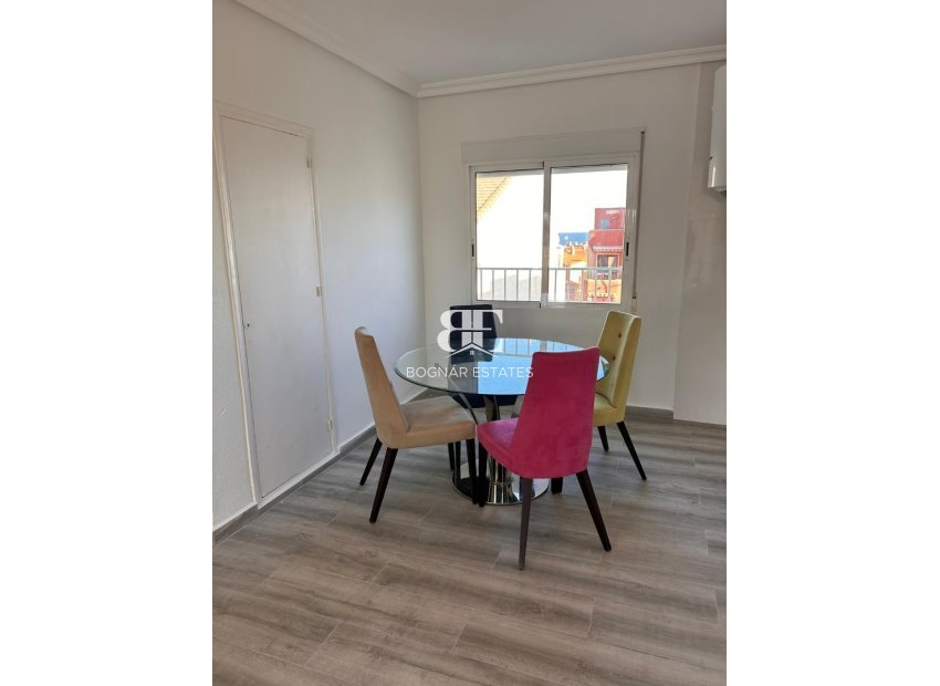 Resale - apartment -
Pilar de la Horadada - Torre de la Horadada