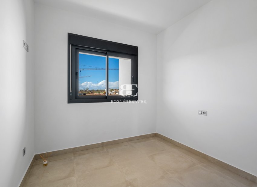 Resale - apartment -
Pilar de la Horadada - Torre de la Horadada