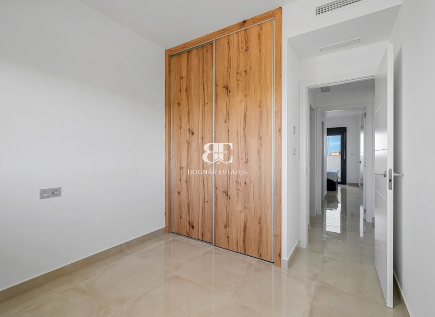 Resale - apartment -
Pilar de la Horadada - Torre de la Horadada