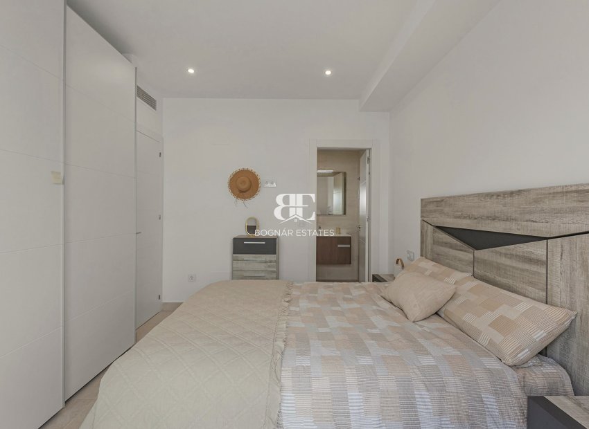 Resale - apartment -
Pilar de la Horadada - Zona Pueblo