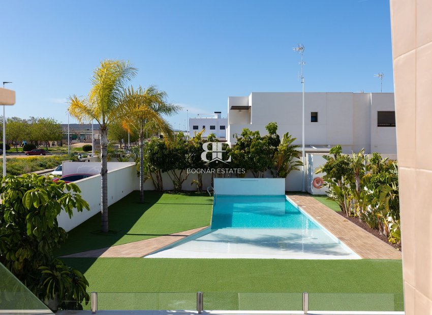 Resale - apartment -
Pilar de la Horadada - Zona Pueblo