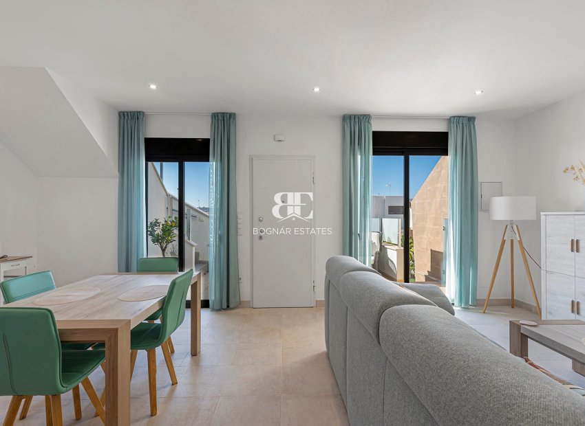 Resale - apartment -
Pilar de la Horadada - Zona Pueblo