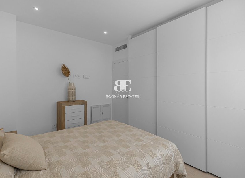 Resale - apartment -
Pilar de la Horadada - Zona Pueblo