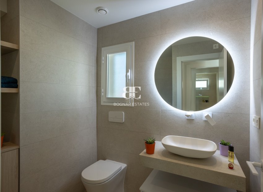 Resale - apartment -
San Miguel de Salinas - Blue Lagoon