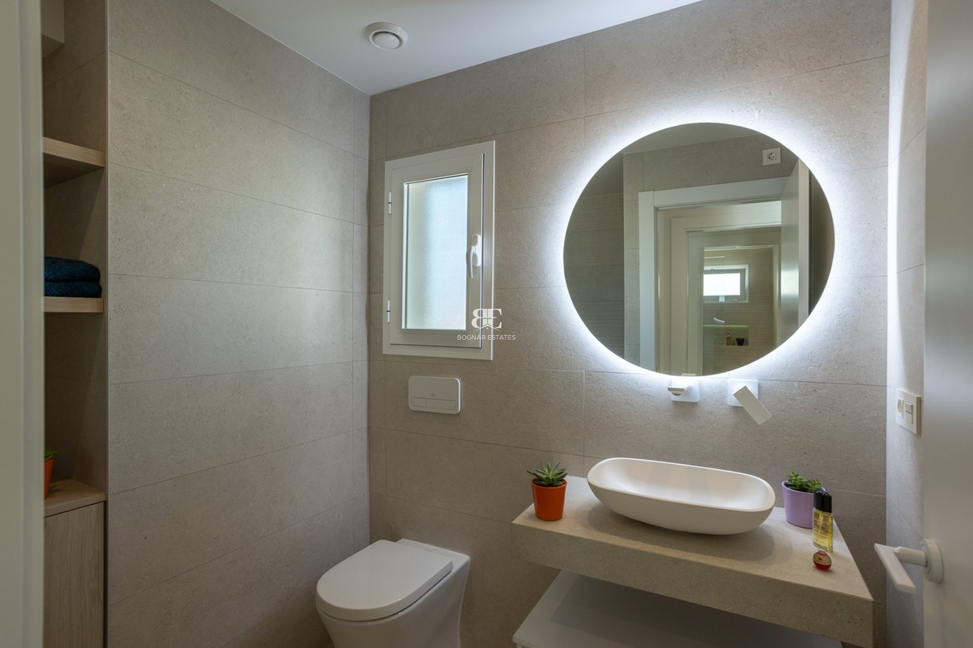 Resale - apartment -
San Miguel de Salinas - Blue Lagoon