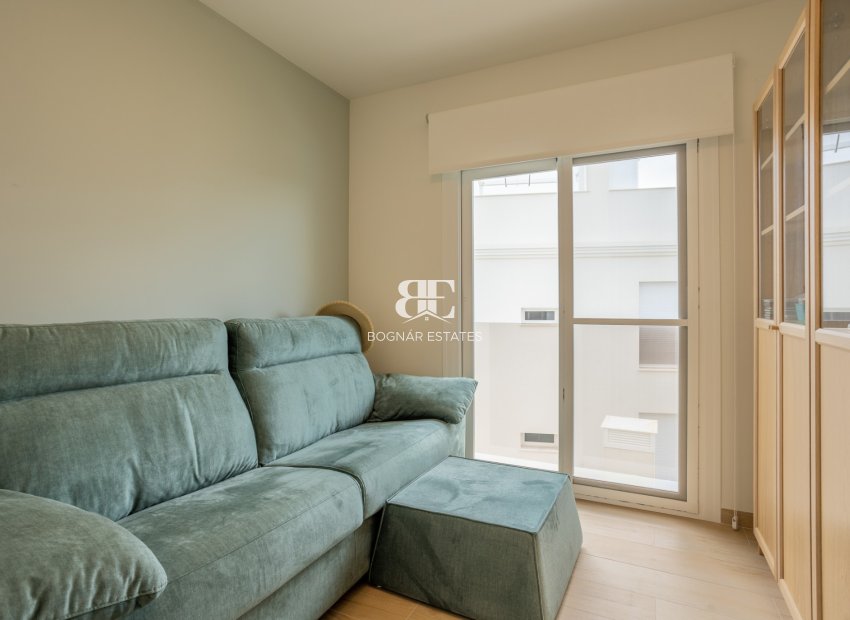 Resale - apartment -
San Miguel de Salinas - Blue Lagoon