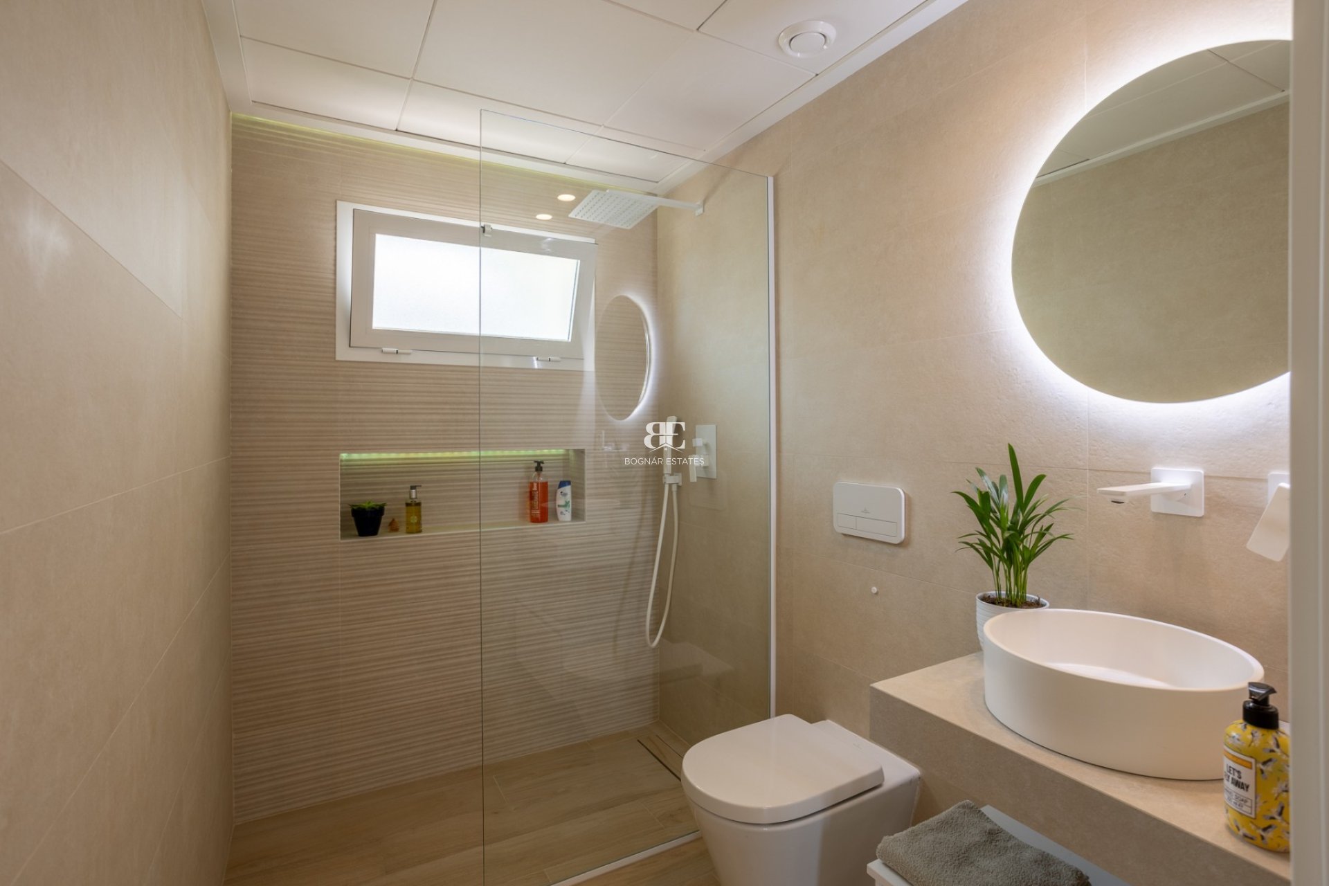 Resale - apartment -
San Miguel de Salinas - Blue Lagoon