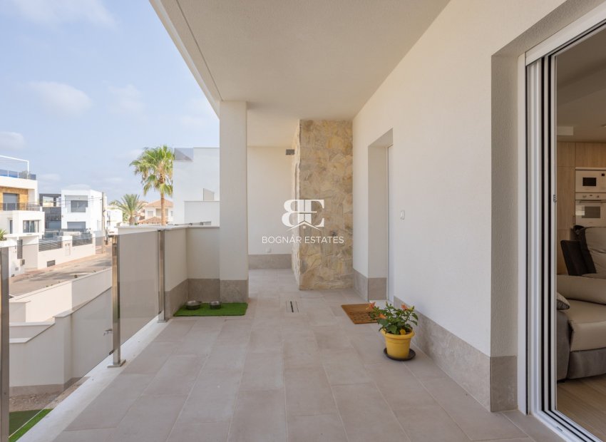 Resale - apartment -
San Miguel de Salinas - Blue Lagoon