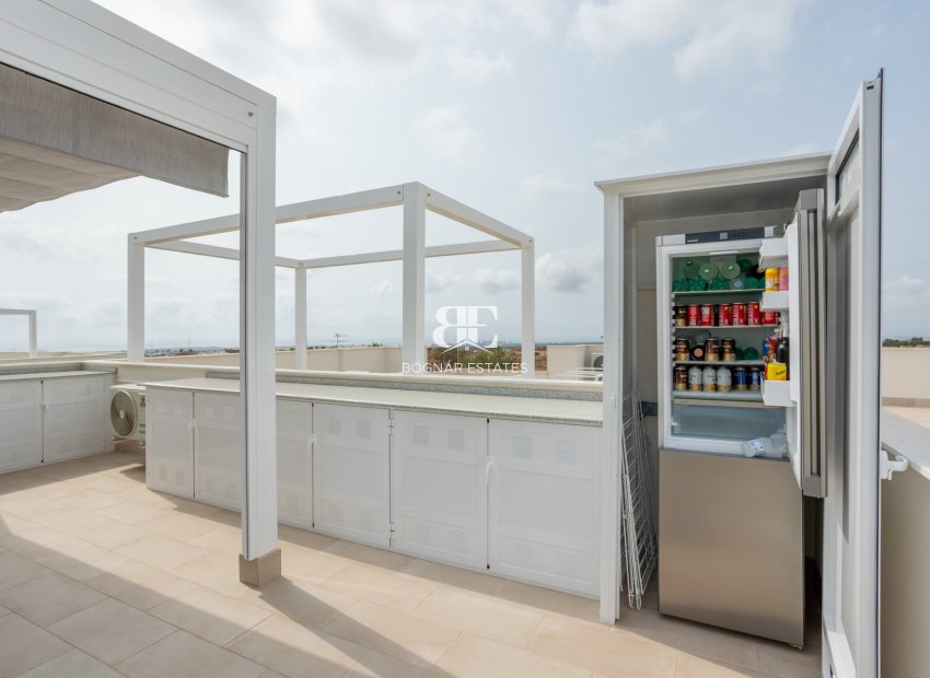 Resale - apartment -
San Miguel de Salinas - Blue Lagoon