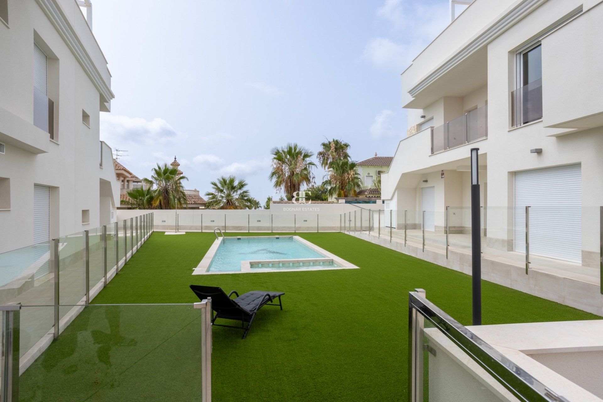 Resale - apartment -
San Miguel de Salinas - Blue Lagoon