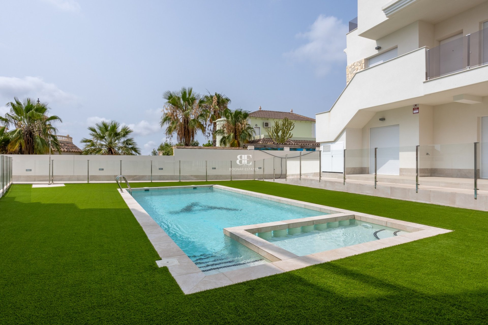 Resale - apartment -
San Miguel de Salinas - Blue Lagoon