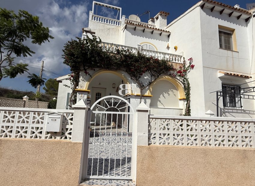 Resale - apartment -
San Miguel de Salinas - Costa Blanca