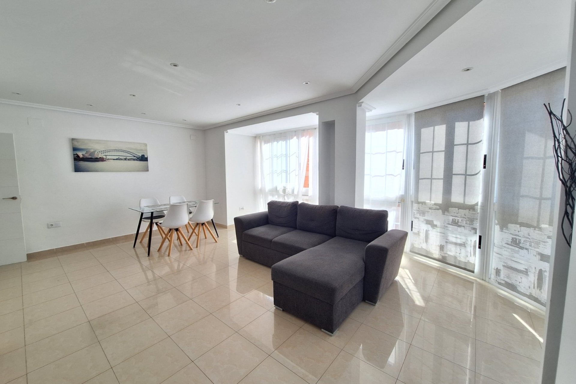 Resale - apartment -
Santa Pola - Center