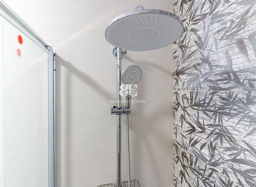 Resale - apartment -
Santa Pola - Gran Alacant