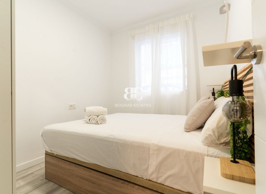 Resale - apartment -
Santa Pola - Gran Alacant