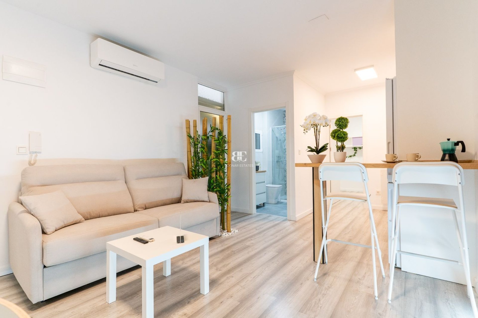 Resale - apartment -
Santa Pola - Gran Alacant