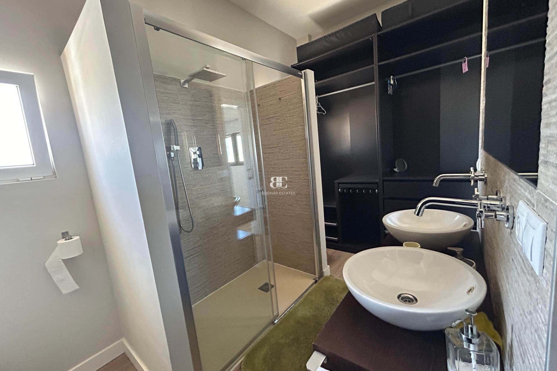 Resale - apartment -
Santa Pola - Gran Alacant