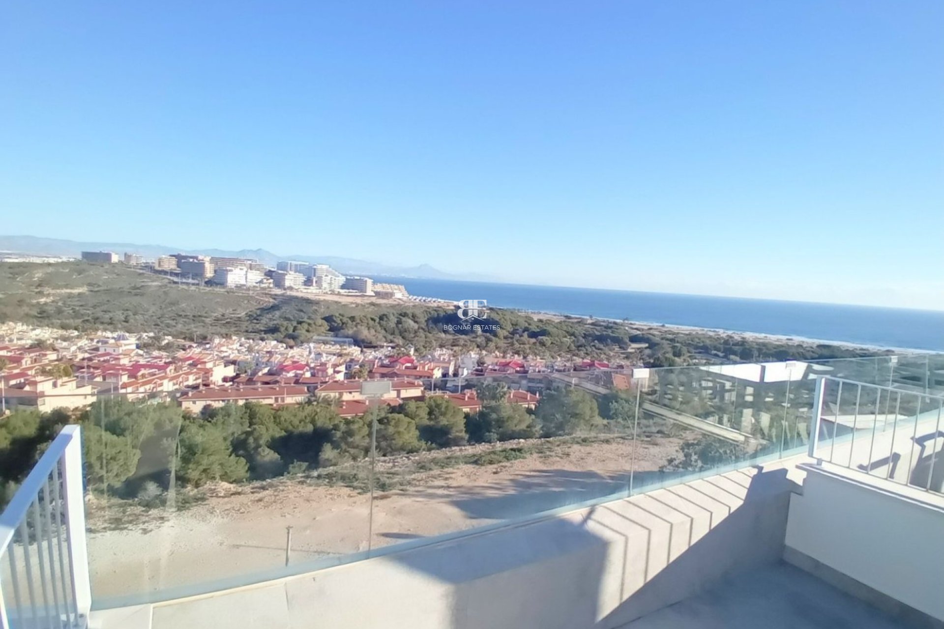 Resale - apartment -
Santa Pola - Gran Alacant