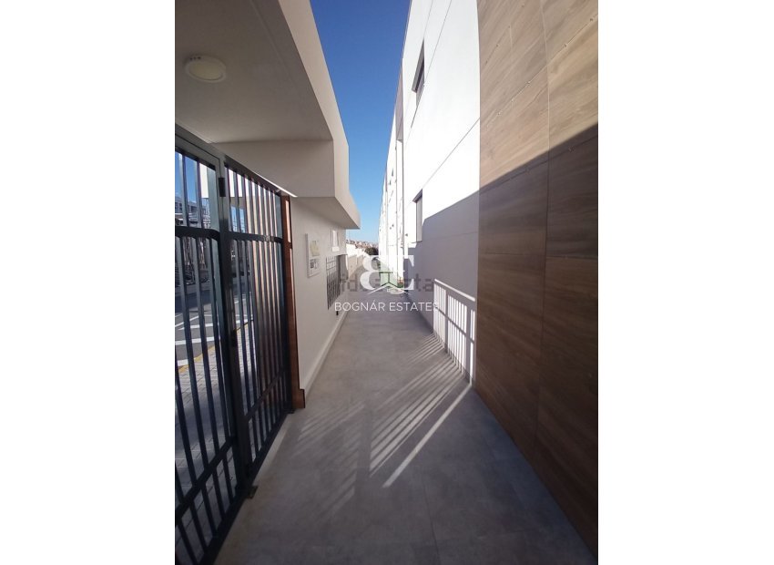 Resale - apartment -
Santa Pola - Gran Alacant