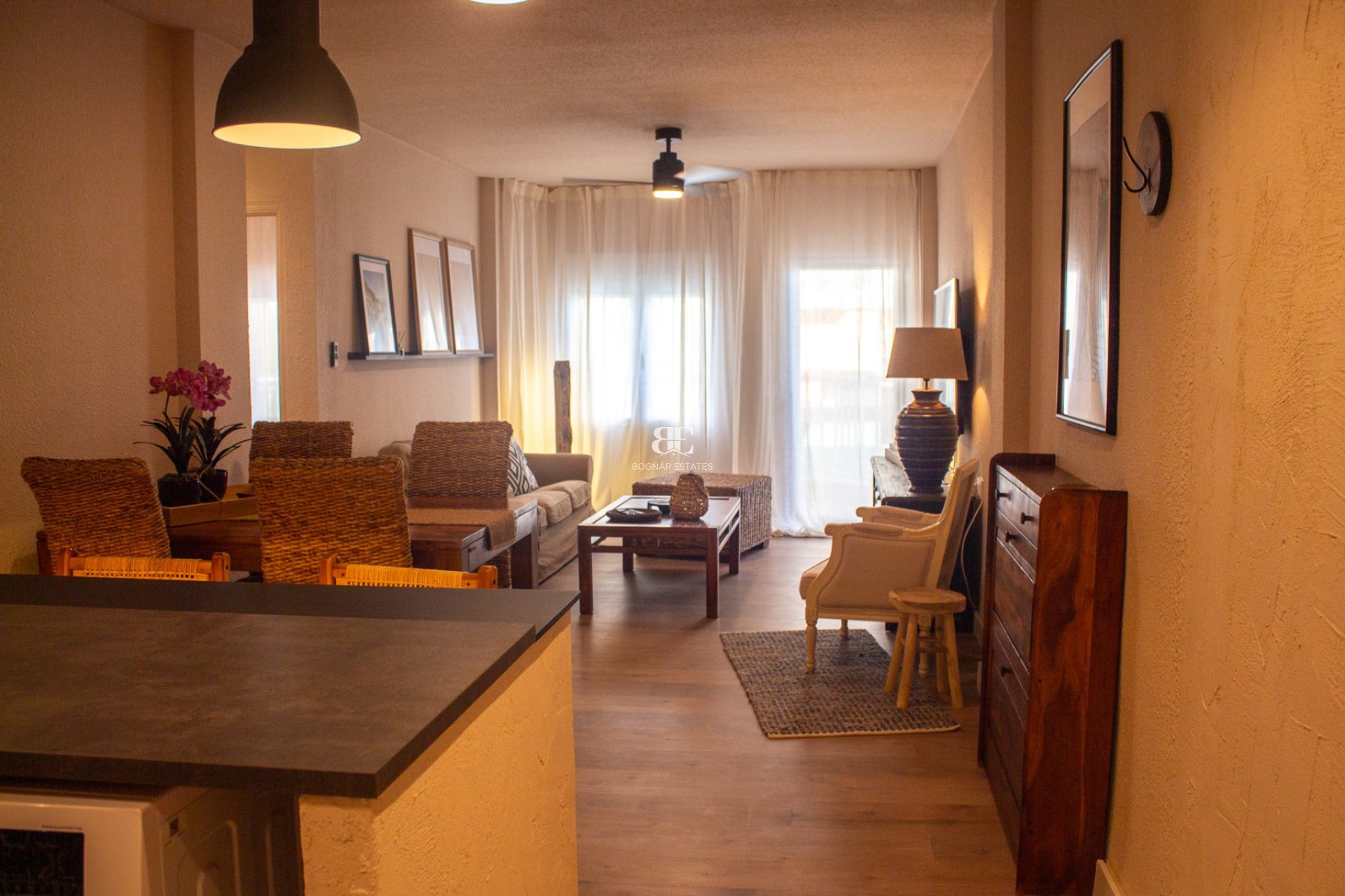 Resale - apartment -
Santa Pola - Playa del Este