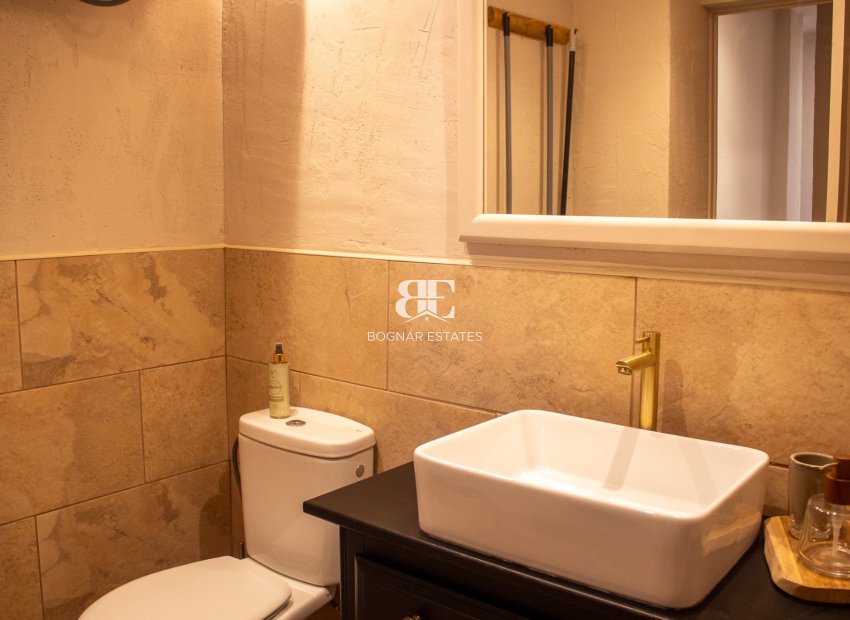 Resale - apartment -
Santa Pola - Playa del Este