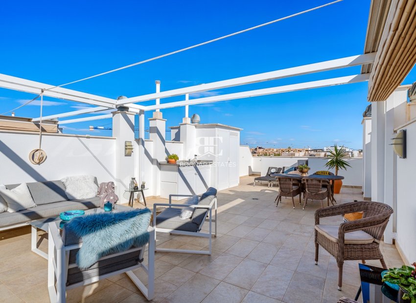 Resale - apartment -
Torre de la Horadada (Alicante) - Spain