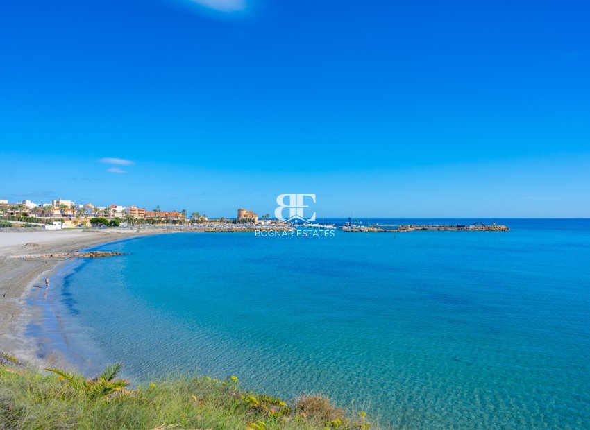 Resale - apartment -
Torre de la Horadada (Alicante) - Spain