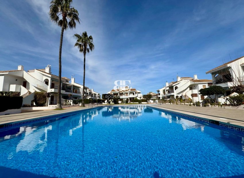 Resale - apartment -
Torre de la Horadada