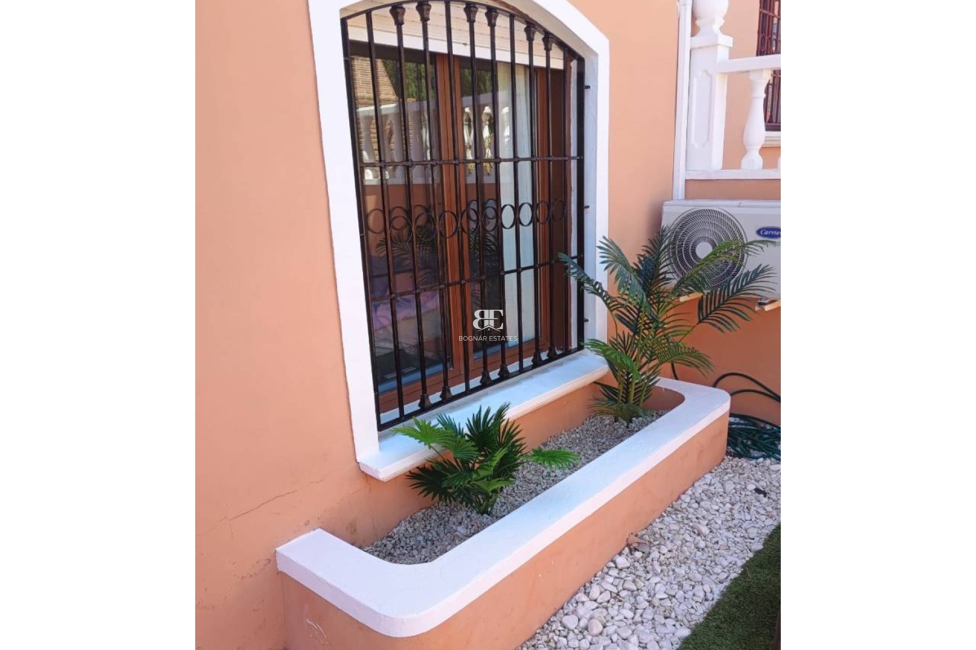 Resale - apartment -
Torrevieja - Aguas Nuevas